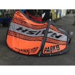 NAISH Park 8m 2013 Occasion 7 NAISH Park 8m 2013 Occasion -F-One Soldes Magasin naish park 8m 2013 occasion 1