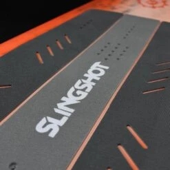 SLINGSHOT Alien AIR 2020 Kite Foil Board 10 SLINGSHOT Alien AIR 2020 Kite Foil Board -F-One Soldes Magasin slingshot alien air 2020 kite foil board 3