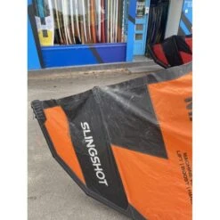 SLINGSHOT Machine V2 10m² 2023 Occasion 9 SLINGSHOT Machine V2 10m² 2023 Occasion -F-One Soldes Magasin slingshot machine v2 10m 2023 occasion 3