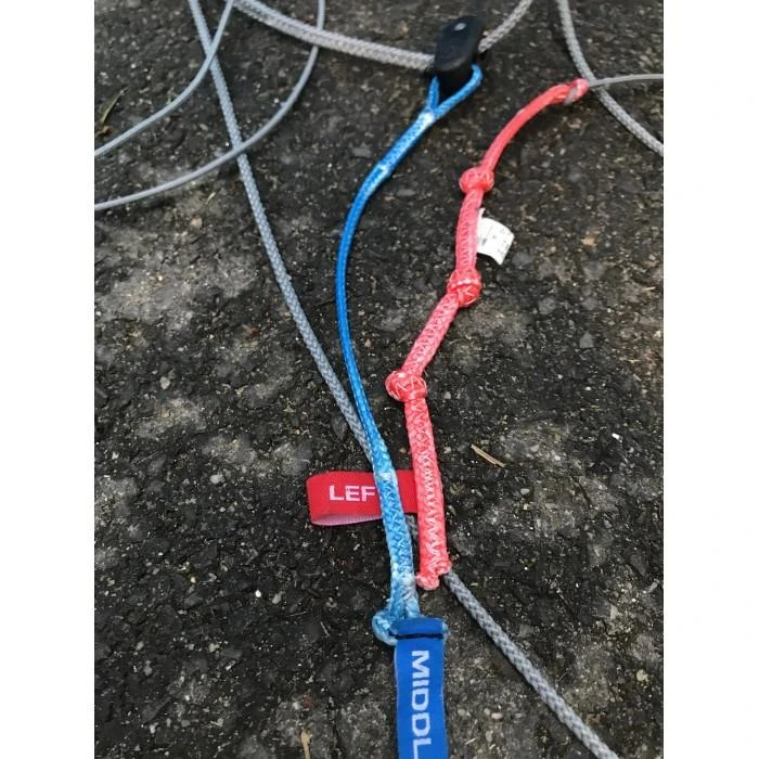 Devant 39 Devant -F-One Soldes Magasin airush lithium v13 10m 2022 occasion 4